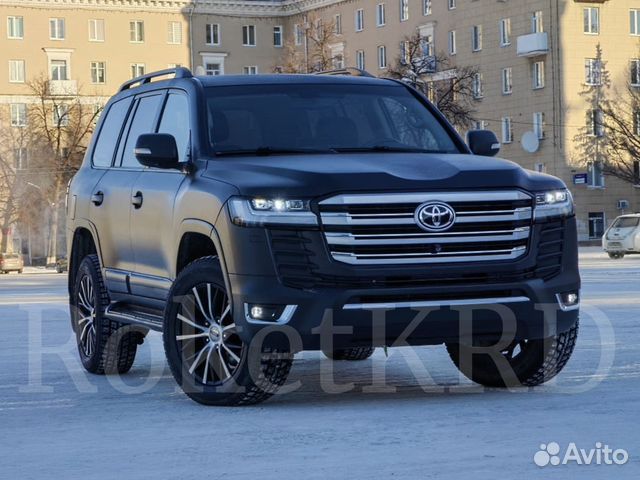 Рестайлинг Toyota Land Cruiser в 300