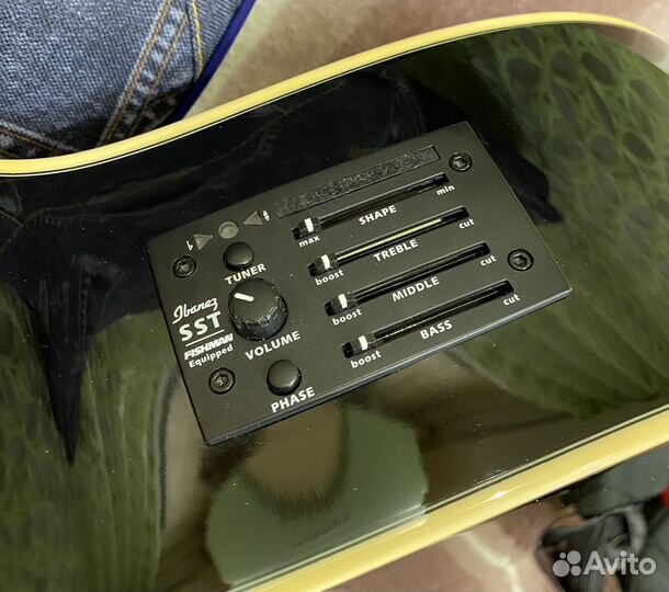 Электроакустическая гитара Ibanez AEL10e
