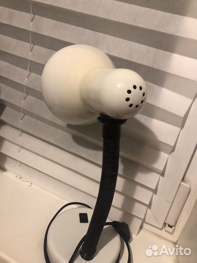 Лампа настольная