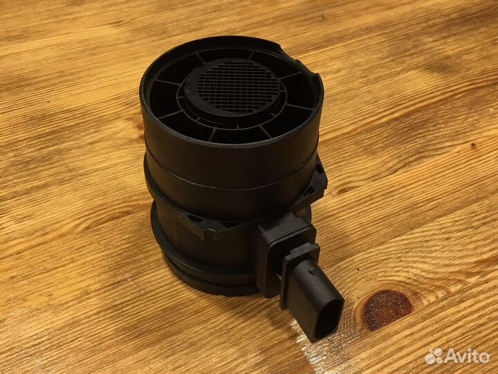 Расходомер воздуха BMW E87 Bosch (дефект)