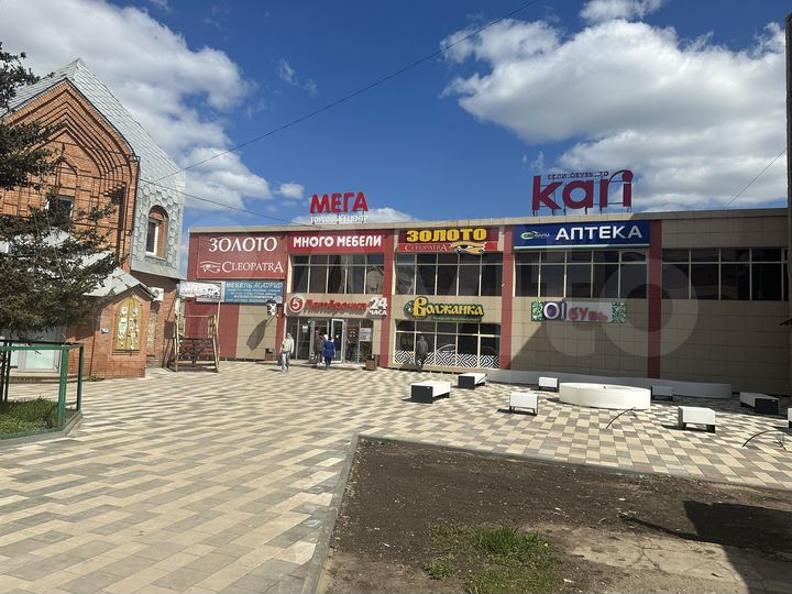 Торговая площадь, 16 м²