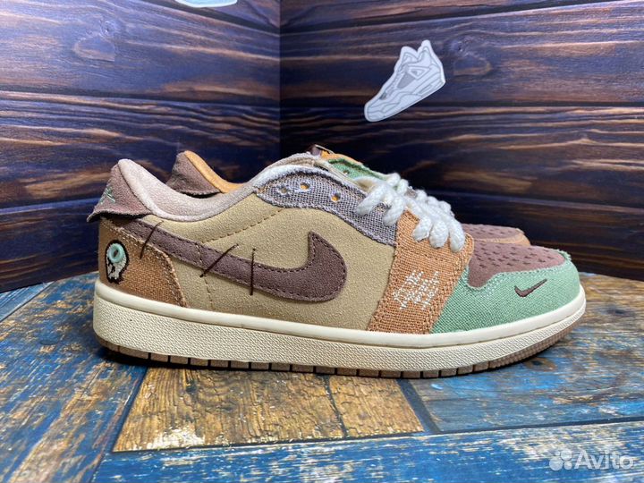 Кроссовки Nike Dunk Low