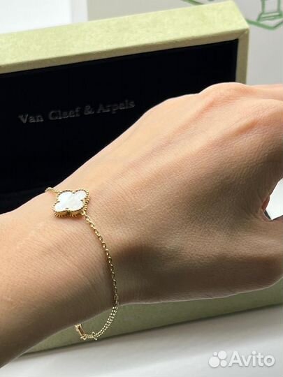 Золотой браслет van cleef ван клиф пердамутр