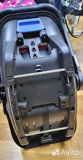 Автомобильное кресло Recaro privia 0+