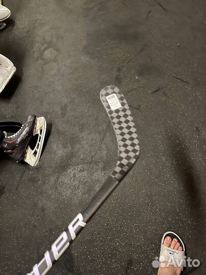 Клюшка хоккейная