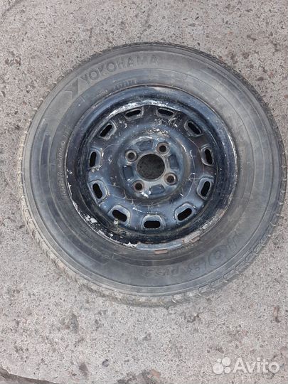 Yokohama A043 6.5/13.5 R13 82T