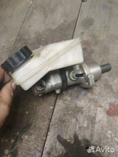 Главный тормозной цилиндр пежо 206