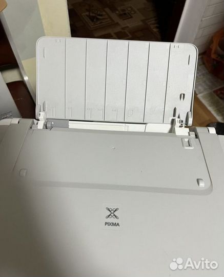 Цветной лазерный принтер - сканер canon