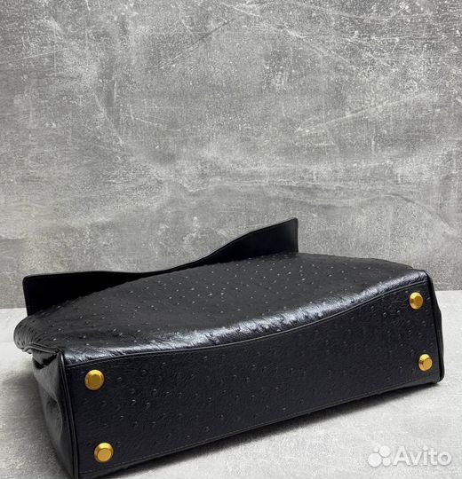 Сумка Balenciaga rodeo medium страус