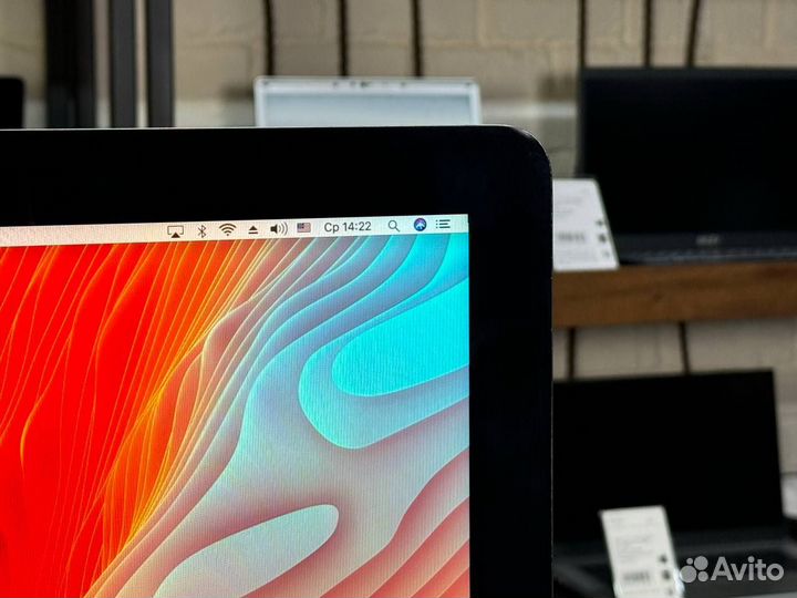 Моноблок Apple iMac 21.5 i5 + SSD на кронштейне