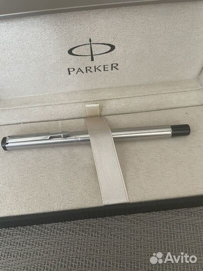 Авторучка перьевая Parker