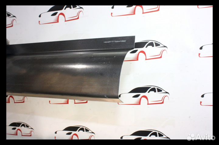 Ремонтный порог Toyota RAV4