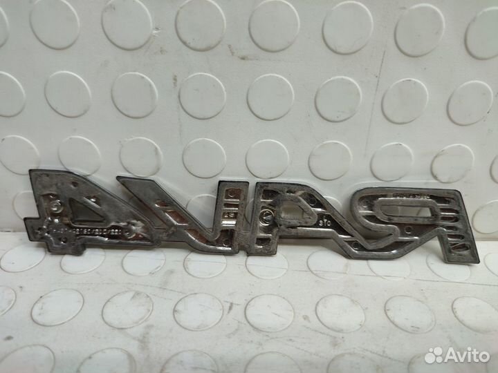 Эмблема задняя Toyota Rav4 XA50 2018