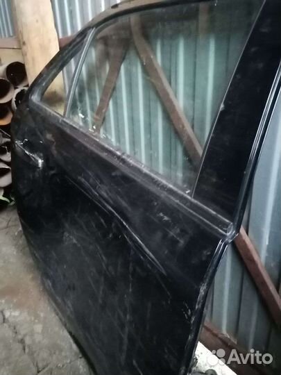 Дверь от geely mk