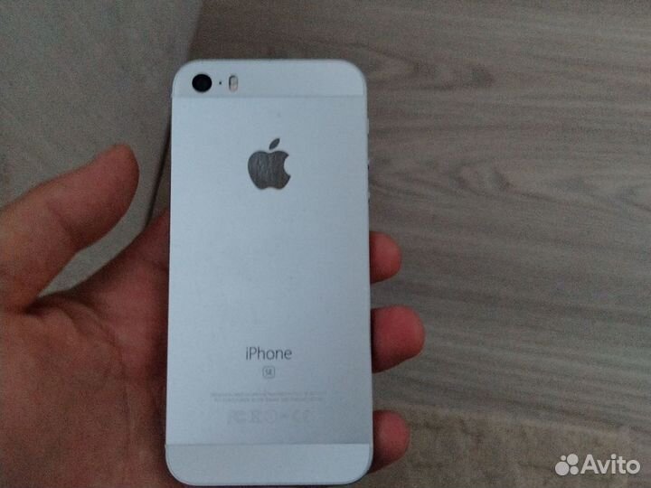 iPhone 5S, 16 ГБ