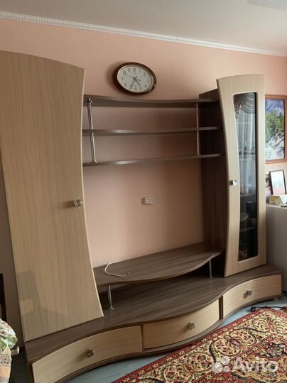 Стенка в гостиную бу