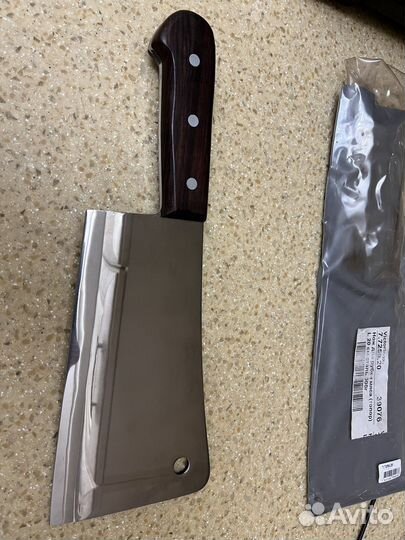 Кухонный топорик Victorinox 7.7250.20