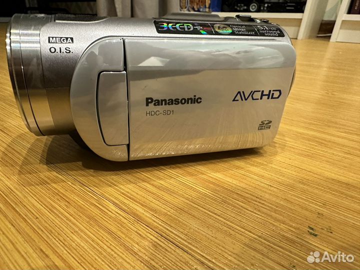 Видеокамера panasonic HDC-SD1