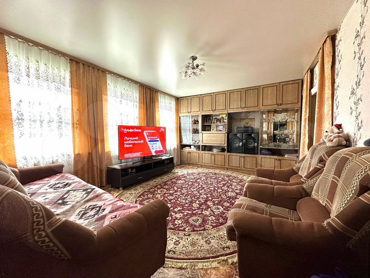 Дом 61,4 м² на участке 8 сот.