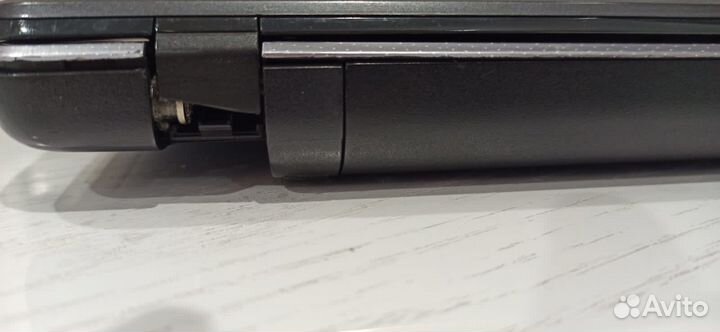 Ноутбук asus