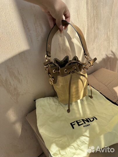 Сумка Fendi