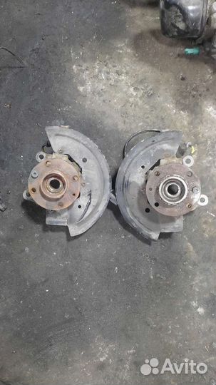 Кулак поворотный передний LADA Xray