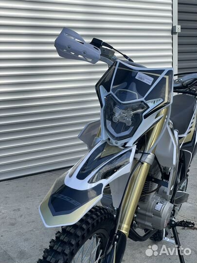 Эндуро мотоцикл BSE Z3 21/18 оф. дилер