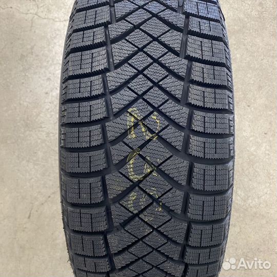 Pirelli Ice Zero FR 235/60 R18 107H