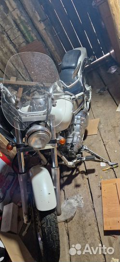 Yamaha XVS400 drag star