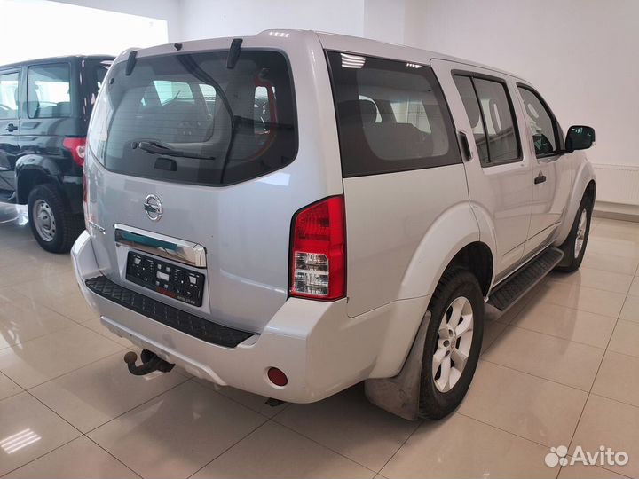 Nissan Pathfinder 2.5 МТ, 2010, 206 367 км