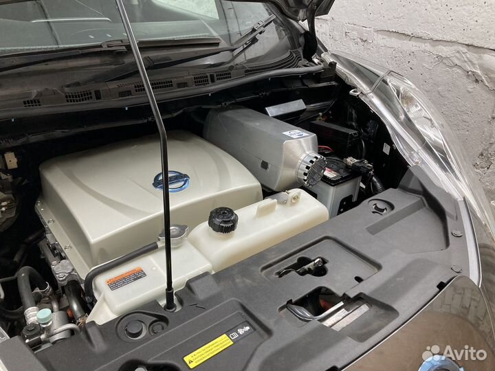 Отопитель салона на Nissan Leaf с установкой