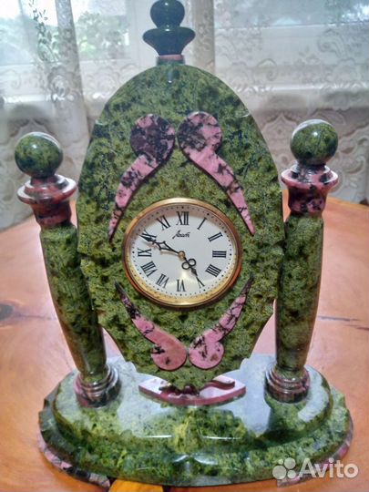 Часы настольные, каминные