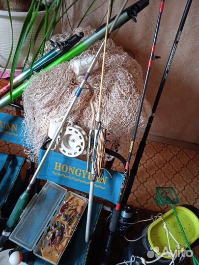 Рыболовные снасти. Цена за всё. Много предметов