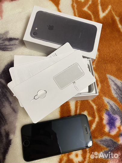 iPhone 7, 128 ГБ