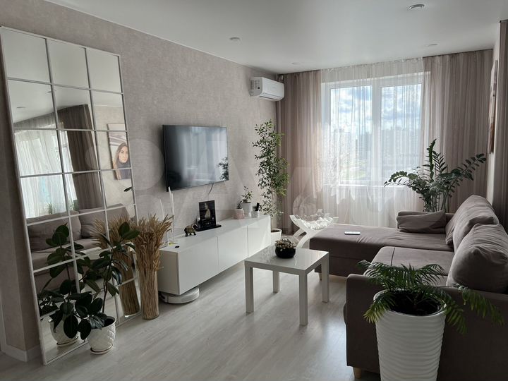 3-к. квартира, 77,3 м², 8/9 эт.