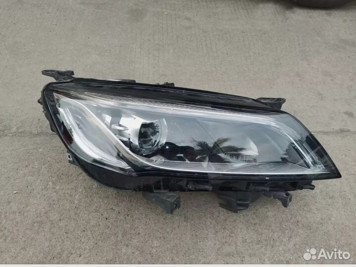 Фара левая geely coolray