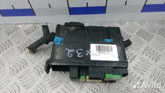 Блок предохранителей nissan note E11 (93X32M101)