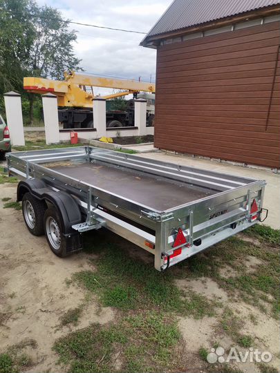 Прицеп легковой двухосный