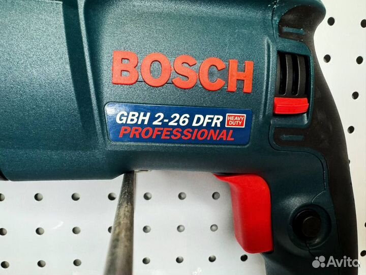 Сетевой Перфоратор Bosch GBH 2-26 DFV +буры