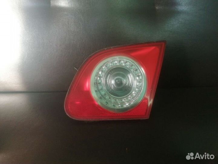 Фонарь правый внутренний Volkswagen Passat B6