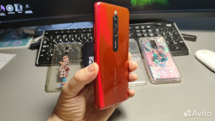 Xiaomi Redmi 8, 4/64 ГБ