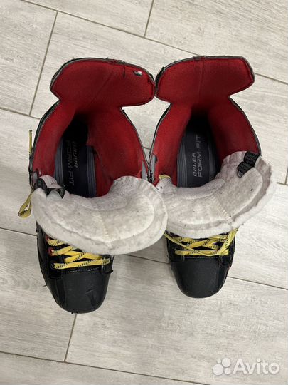 Продам коньки хоккейные б/у