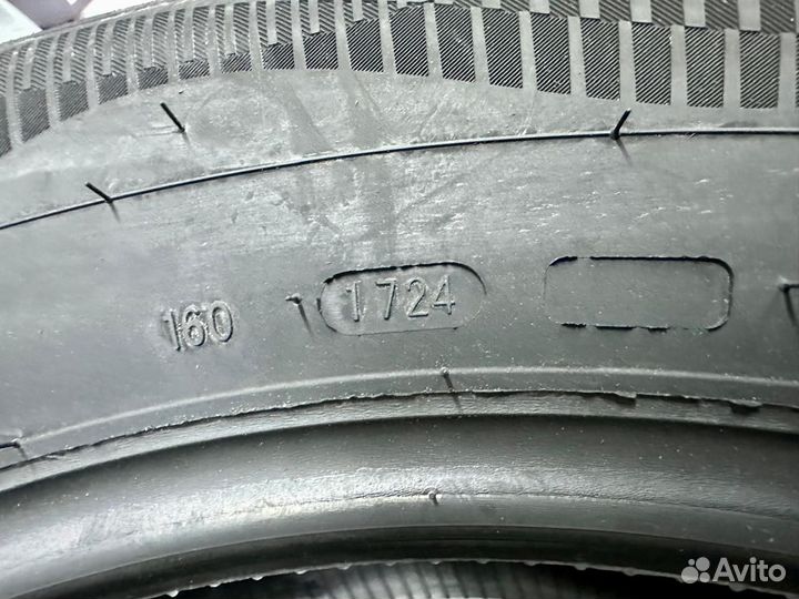 Ikon Tyres Autograph Snow 3 SUV 235/55 R20 105R