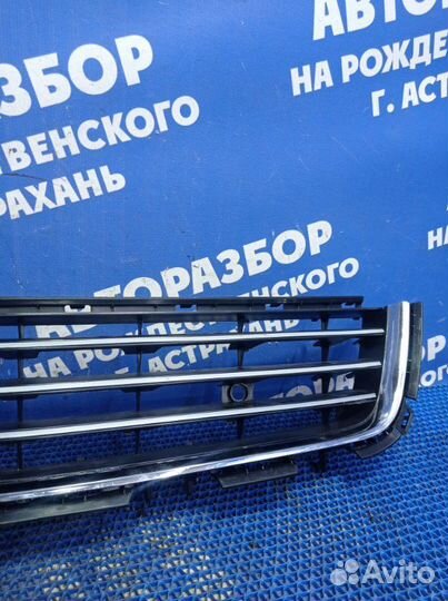 Решетка в бампер Opel Astra H купе Z18XER 2007