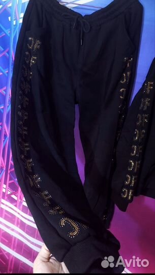 Шикарный костюм на флисе 52-54