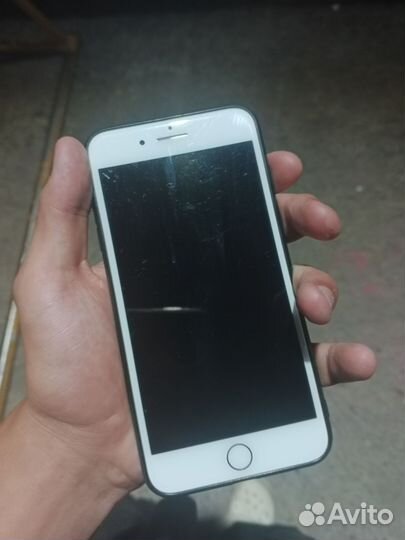 iPhone 8 Plus, 64 ГБ