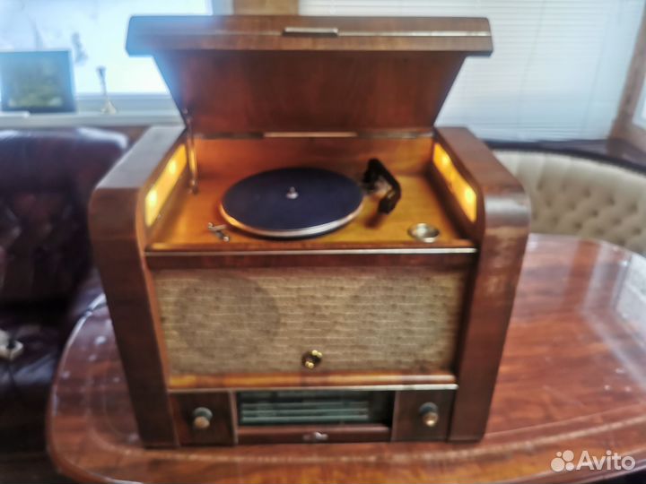 Радиоприемник Stern Radio 9R 81