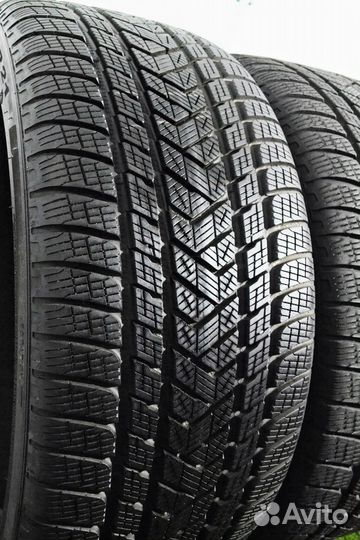 Pirelli Scorpion Winter 275/40 R21 107V