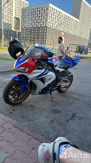 CBR 1000RR