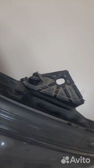 Фара правая Hyundai Solaris